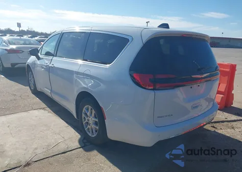 2025 Chrysler Pacifica Select from USA, damaged, VIN 2C4RC1BG6SR540976